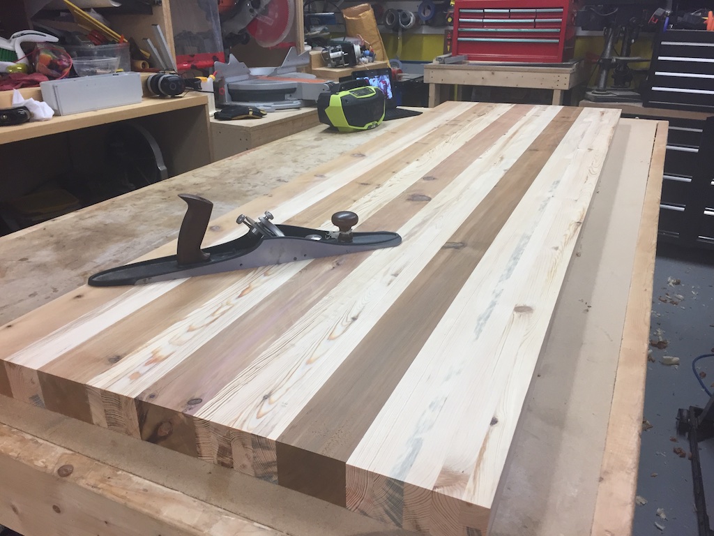 desk-002.jpg